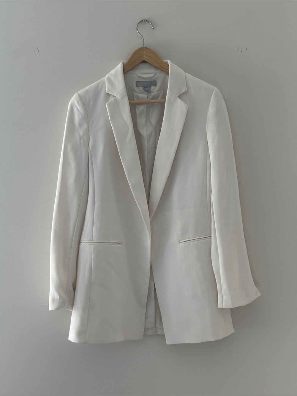 H&M Women's White Tailored Blazer - Classic Single-Breasted Jacket